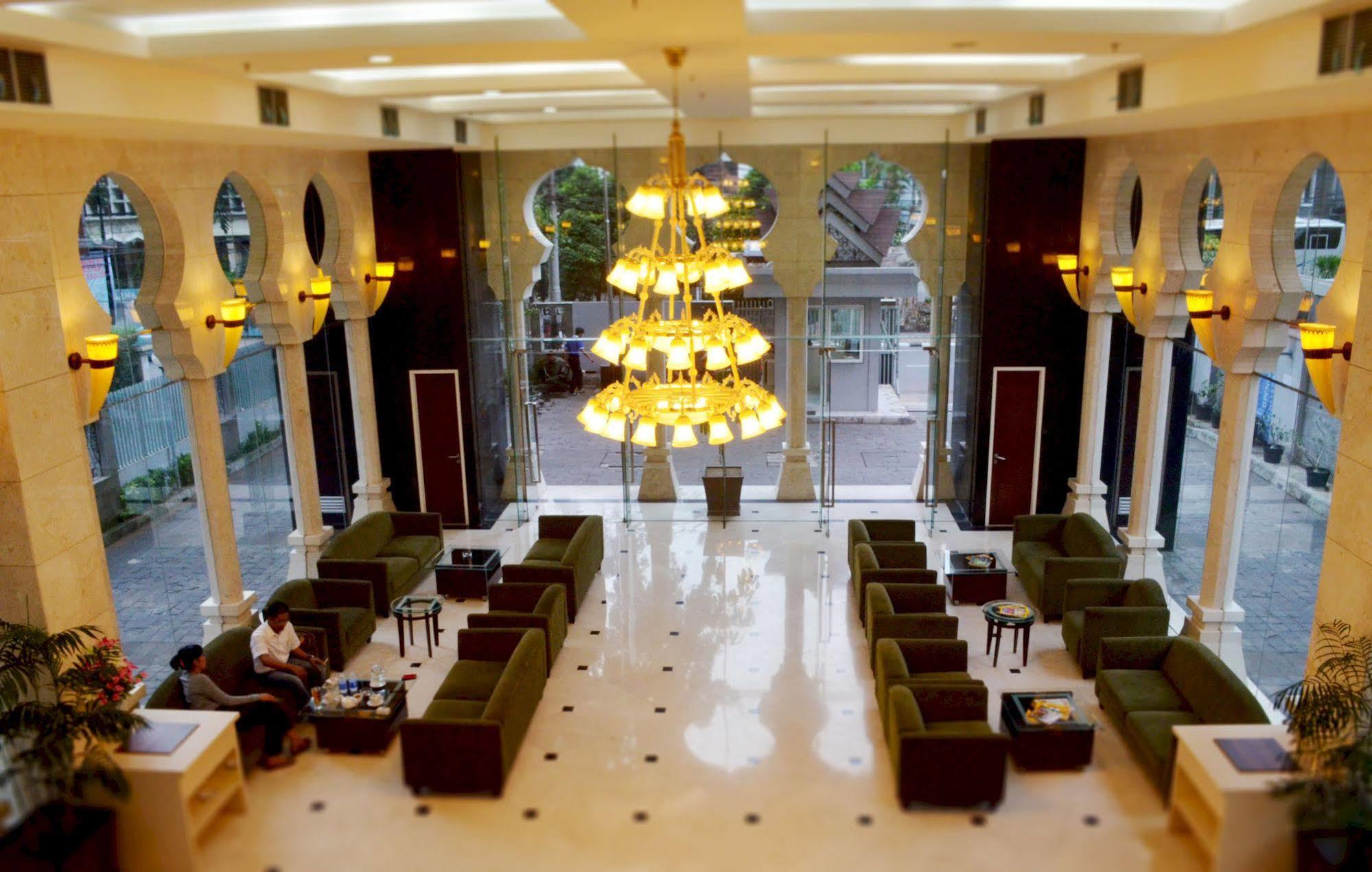 Amazing Kutaradja Hotell Jakarta Eksteriør bilde