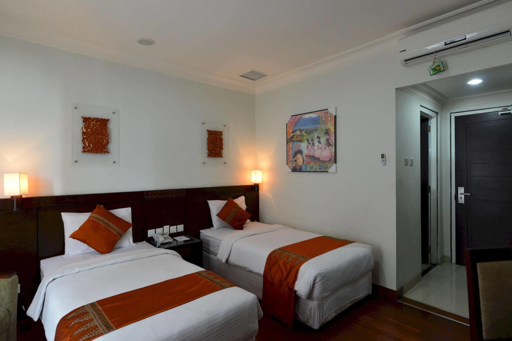Amazing Kutaradja Hotell Jakarta Eksteriør bilde